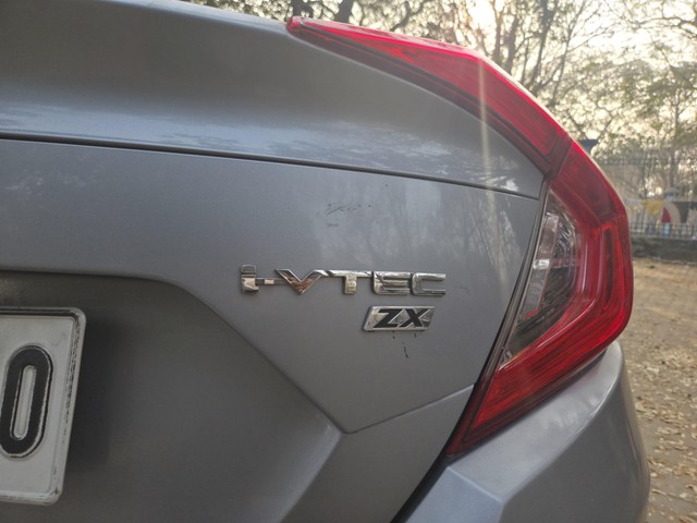 Second-hand 2019 Honda Civic ZX for sale in Kolkata-4