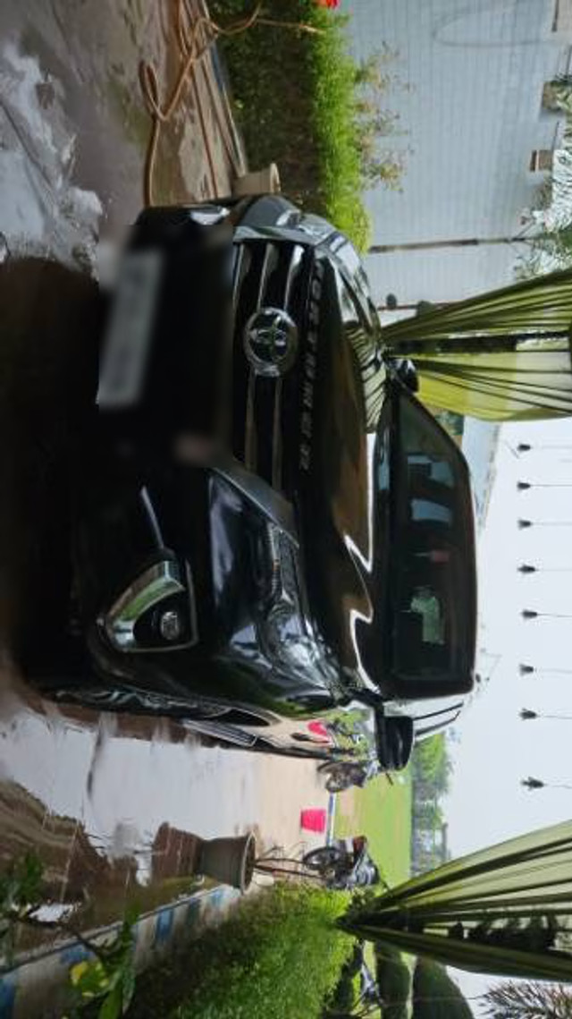 Second-hand 2020 Toyota Fortuner 2.8 2WD MT BSIV for sale in Varanasi-1