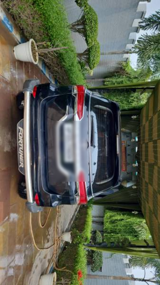 Second-hand 2020 Toyota Fortuner 2.8 2WD MT BSIV for sale in Varanasi-2