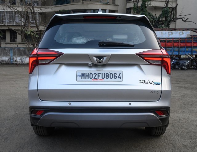 Second-hand 2022 Mahindra XUV700 AX7 Diesel AT Luxury Pack AWD BSVI for sale in Mumbai-2