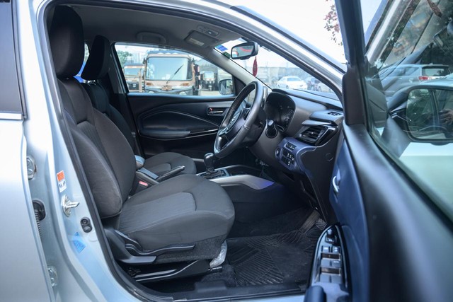 Second-hand 2023 Maruti Baleno Alpha AMT for sale in Mumbai-6