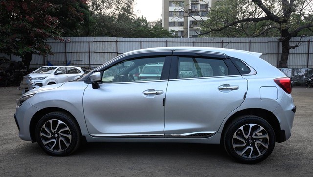 Second-hand 2023 Maruti Baleno Alpha AMT for sale in Mumbai-3