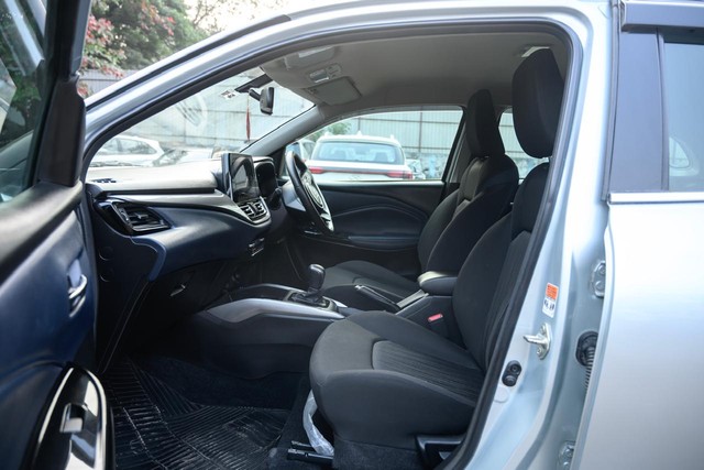 Second-hand 2023 Maruti Baleno Alpha AMT for sale in Mumbai-12