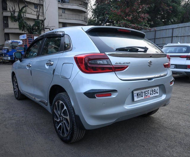 Second-hand 2023 Maruti Baleno Alpha AMT for sale in Mumbai-13