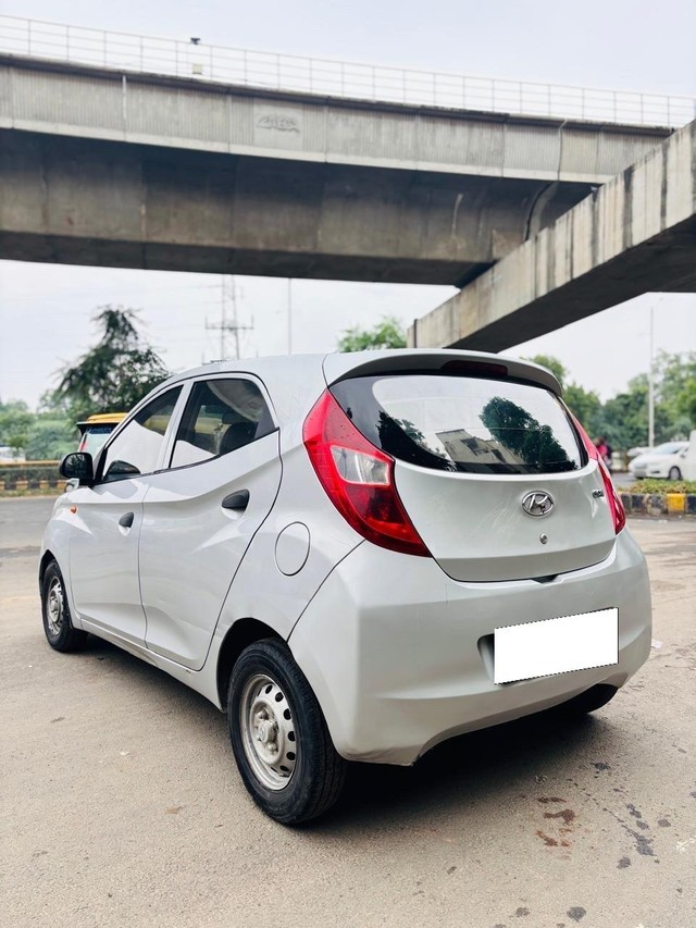 Second-hand 2017 Hyundai EON D Lite Plus for sale in Ahmedabad-7