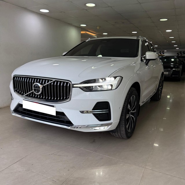 Second-hand 2023 Volvo XC60 B5 Ultimate BSVI for sale in Chennai-2