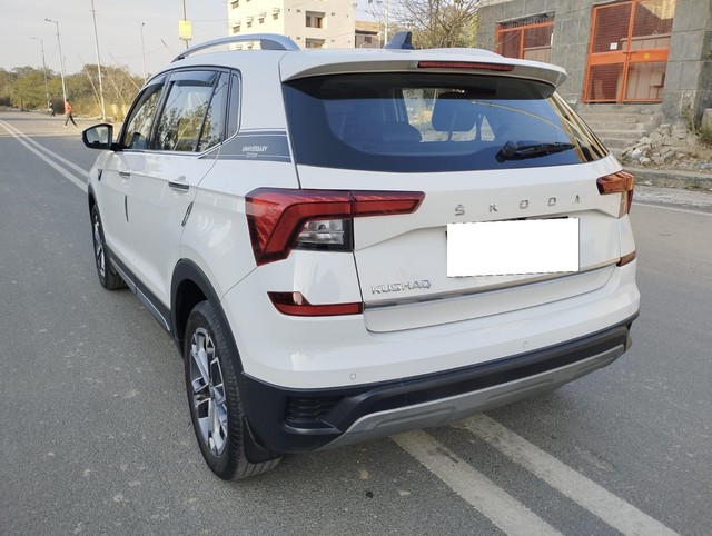 Second-hand 2022 Skoda Kushaq 1.5 TSI Style DSG Anniversary Edition BSVI for sale in New Delhi-9
