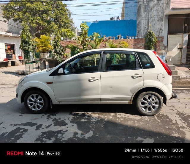 Second-hand 2012 Ford Figo Diesel EXI for sale in Baraut-3