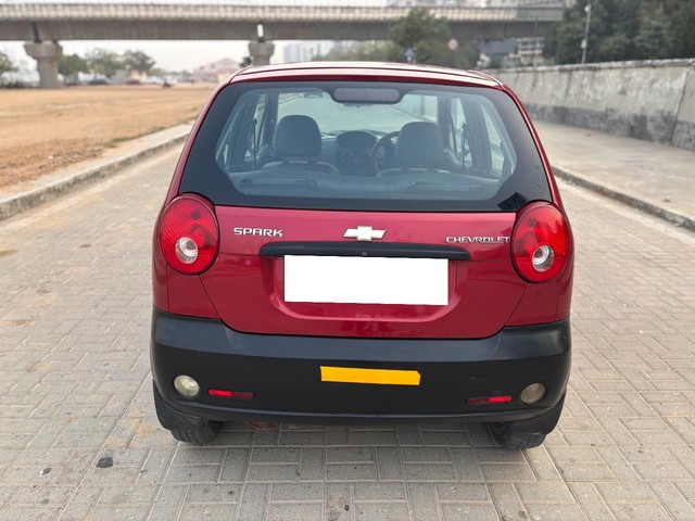 Second-hand 2008 Chevrolet Spark 1.0 for sale in Ahmedabad-2