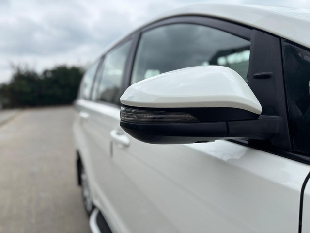 Second-hand 2020 Toyota Innova Crysta 2.4 G 7 STR for sale in Ahmedabad-7