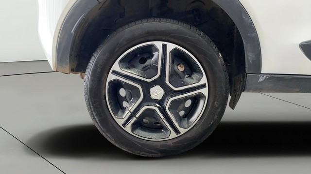 Second-hand 2019 Tata Nexon 1.2 Revotron XM for sale in Kochi-25