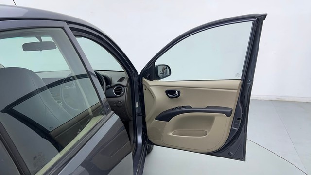 Second-hand 2013 Hyundai i10 Sportz 1.1L for sale in Ghaziabad-16
