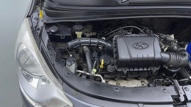 Second-hand 2013 Hyundai i10 Sportz 1.1L for sale in Ghaziabad-31