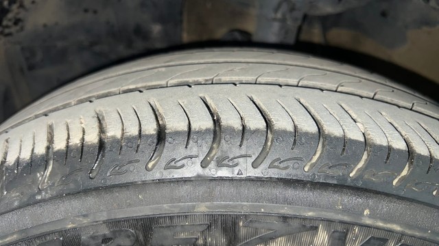 Second-hand 2023 Honda Amaze V CVT for sale in Chennai-37