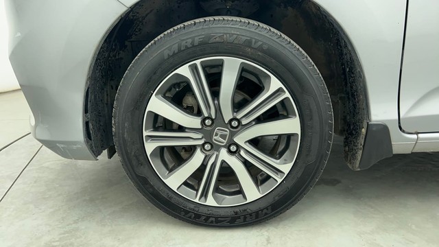 Second-hand 2023 Honda Amaze V CVT for sale in Chennai-20