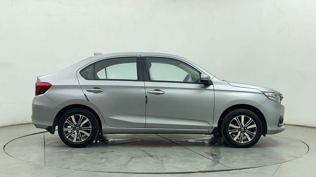 Second-hand 2023 Honda Amaze V CVT for sale in Chennai-2