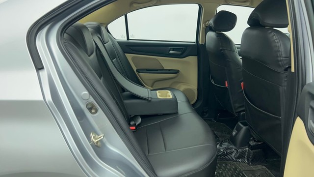 Second-hand 2023 Honda Amaze V CVT for sale in Chennai-29