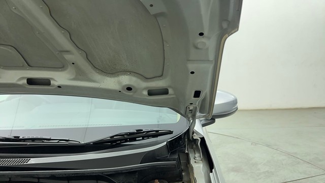 Second-hand 2023 Honda Amaze V CVT for sale in Chennai-39