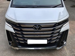 Used Toyota Vellfire VIP Executive Lounge