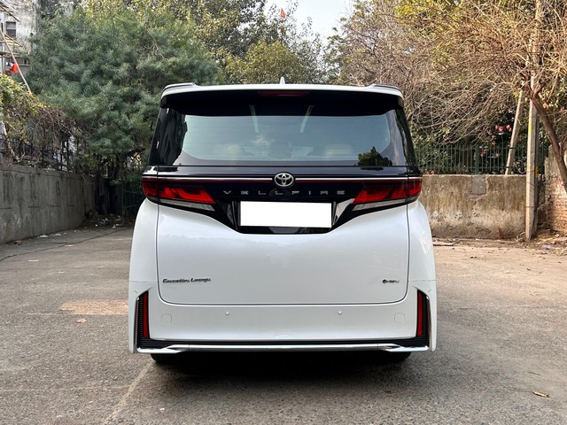 Second-hand 2024 Toyota Vellfire VIP Executive Lounge for sale in New Delhi-2