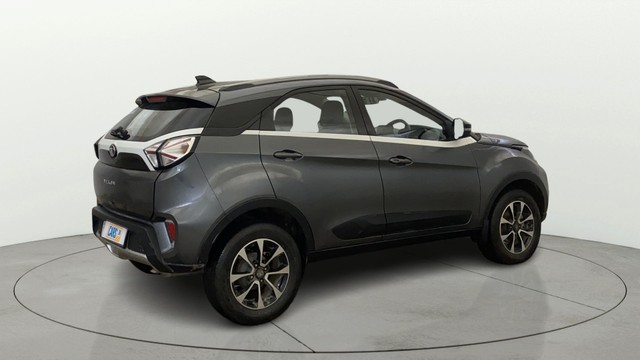 Second-hand 2021 Tata Nexon XZ Plus DualTone Roof for sale in New Delhi-2