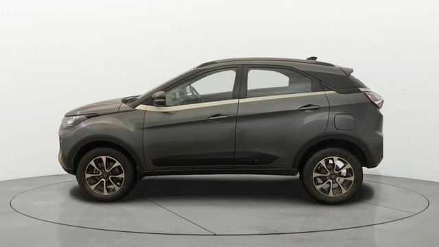 Second-hand 2021 Tata Nexon XZ Plus DualTone Roof for sale in New Delhi-5