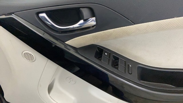 Second-hand 2021 Tata Nexon XZ Plus DualTone Roof for sale in New Delhi-17