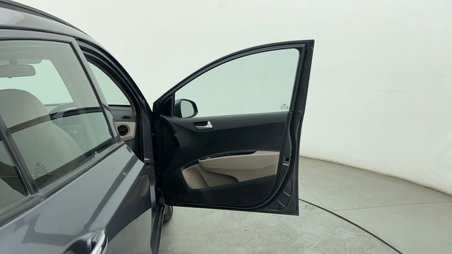 Second-hand 2016 Hyundai Grand i10 AT Asta for sale in Chennai-16