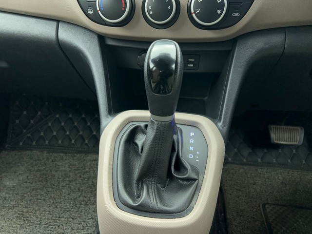 Second-hand 2016 Hyundai Grand i10 AT Asta for sale in Chennai-12