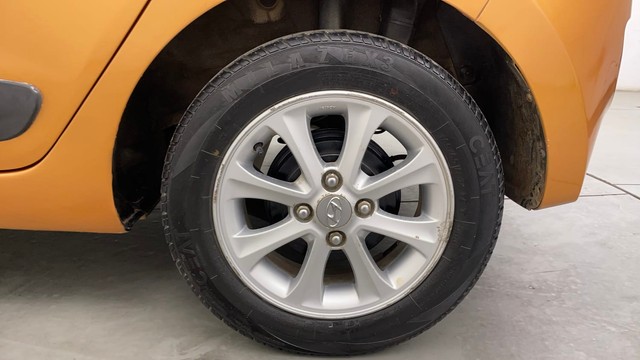 Second-hand 2014 Hyundai Grand i10 1.2 Kappa Sportz Option AT for sale in Chennai-19