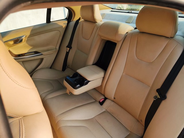 Second-hand 2016 Volvo S60 D4 KINETIC for sale in Chennai-15