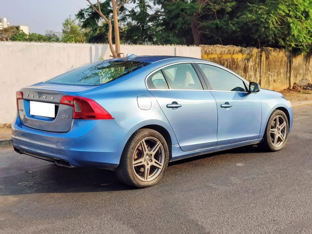 Second-hand 2016 Volvo S60 D4 KINETIC for sale in Chennai-2