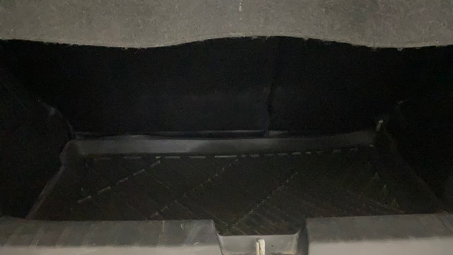 Second-hand 2019 Toyota Glanza V CVT for sale in Noida-19