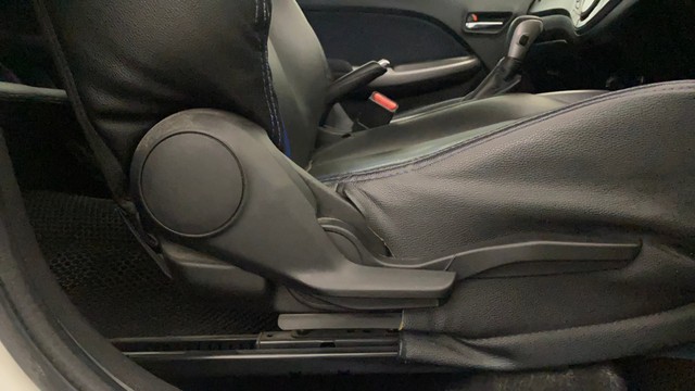 Second-hand 2019 Toyota Glanza V CVT for sale in Noida-18