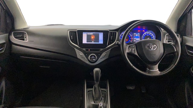 Second-hand 2019 Toyota Glanza V CVT for sale in Noida-10