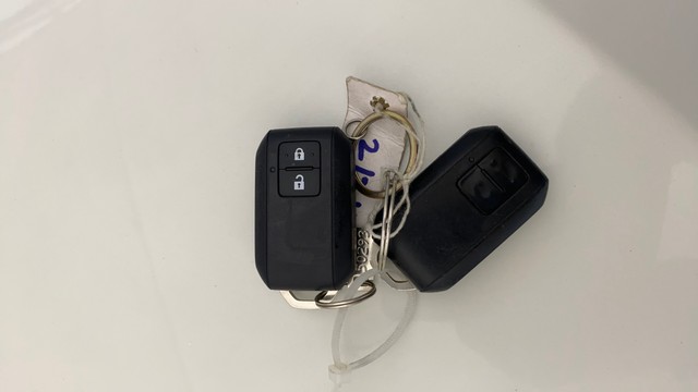 Second-hand 2019 Toyota Glanza V CVT for sale in Noida-21