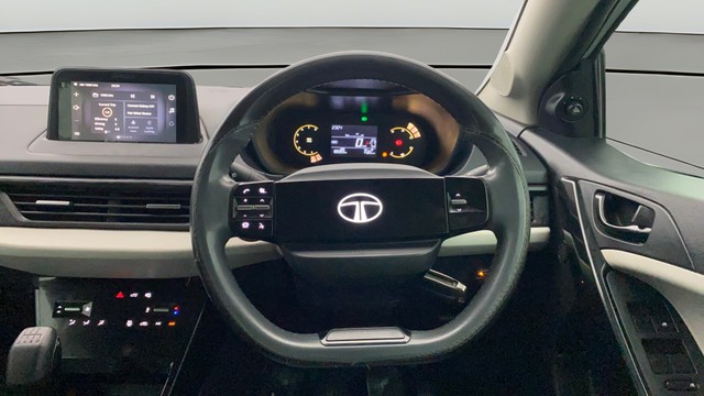 Second-hand 2023 Tata Nexon Pure for sale in Lucknow-12