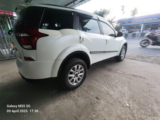 Second-hand 2019 Mahindra XUV500 W9 2WD for sale in Kolkata-5
