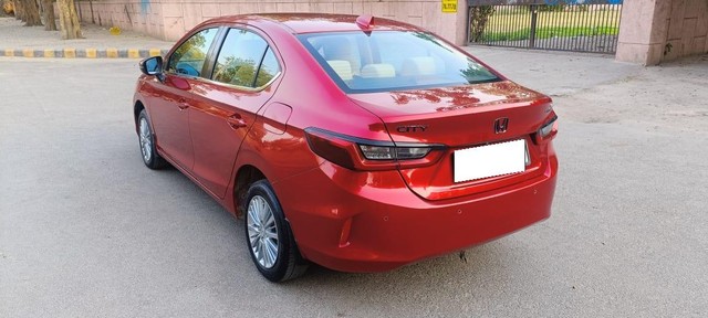 Second-hand 2020 Honda City V MT for sale in New Delhi-9
