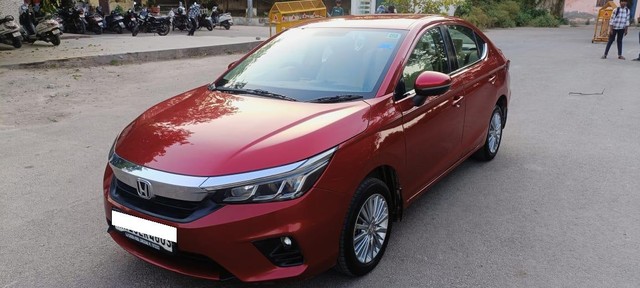Second-hand 2020 Honda City V MT for sale in New Delhi-3
