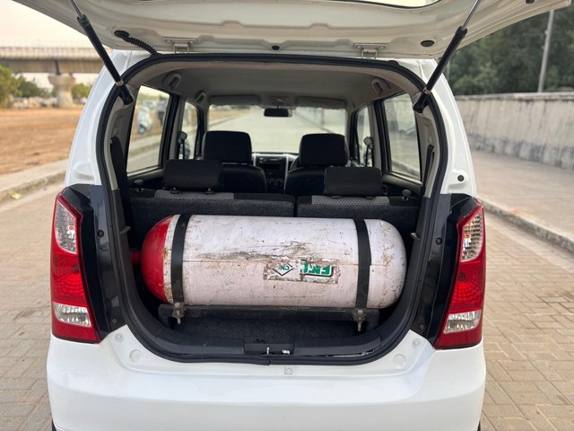 Second-hand 2012 Maruti Wagon R LXI BS IV for sale in Ahmedabad-12