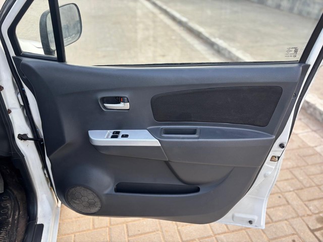 Second-hand 2012 Maruti Wagon R LXI BS IV for sale in Ahmedabad-6