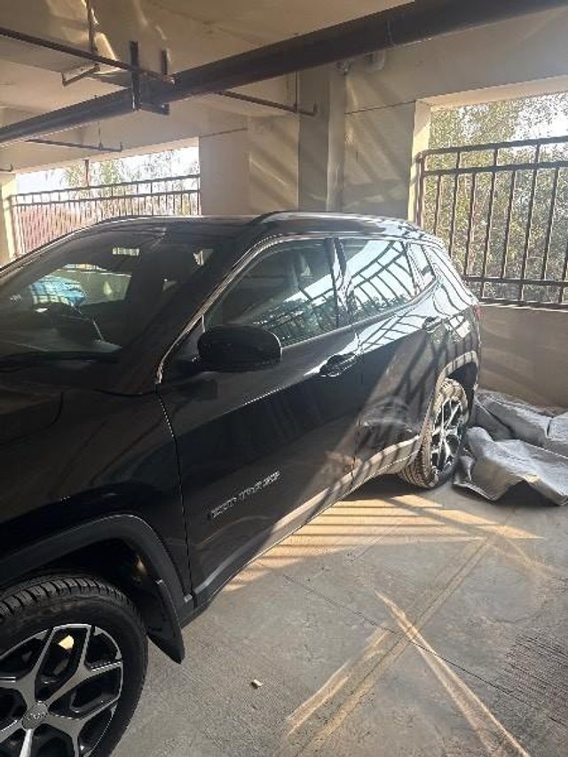 Jeep Compass 2.0 Limited Opt FWD AT Second-hand 2024 Jeep Compass 2.0 Limited Opt FWD AT for sale in Gorakhpur-1