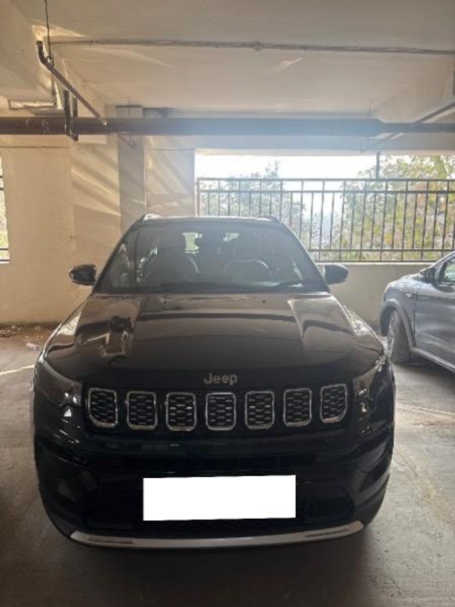Jeep Compass 2.0 Limited Opt FWD AT Second-hand 2024 Jeep Compass 2.0 Limited Opt FWD AT for sale in Gorakhpur-0