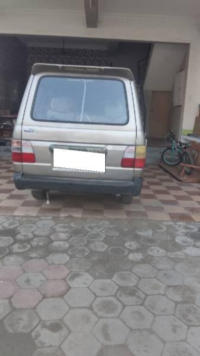 Second-hand 2003 Toyota Qualis FS F5 for sale in Kanchipuram-4