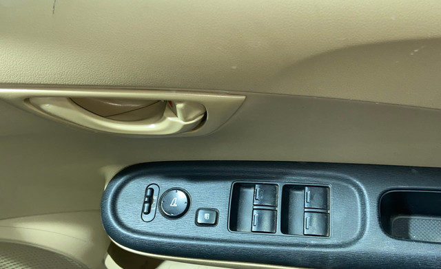 Second-hand 2015 Honda Amaze S i-Vtech for sale in Surat-17