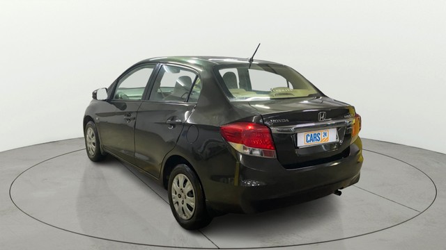 Second-hand 2015 Honda Amaze S i-Vtech for sale in Surat-4