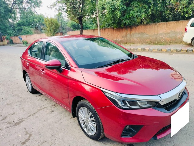 Second-hand 2021 Honda City V MT for sale in New Delhi-11
