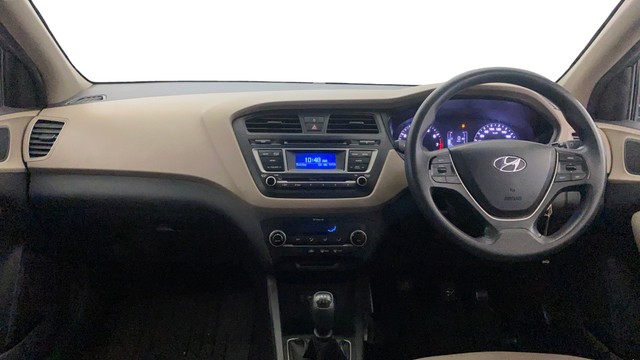 Second-hand 2015 Hyundai i20 Sportz 1.2 for sale in Gurgaon-21