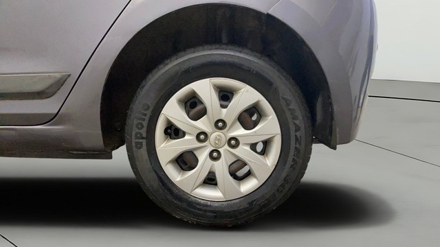 Second-hand 2015 Hyundai i20 Sportz 1.2 for sale in Gurgaon-28